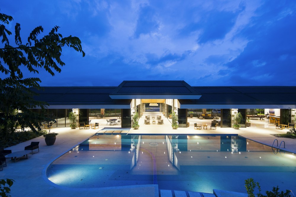 Historic luxury hotel in California at dusk